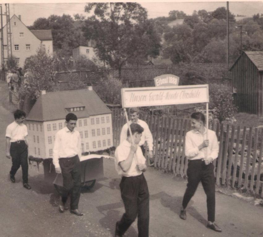 06 1961 Schul und Heimatfest 036