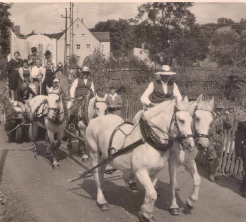 06 1961 Schul und Heimatfest 031