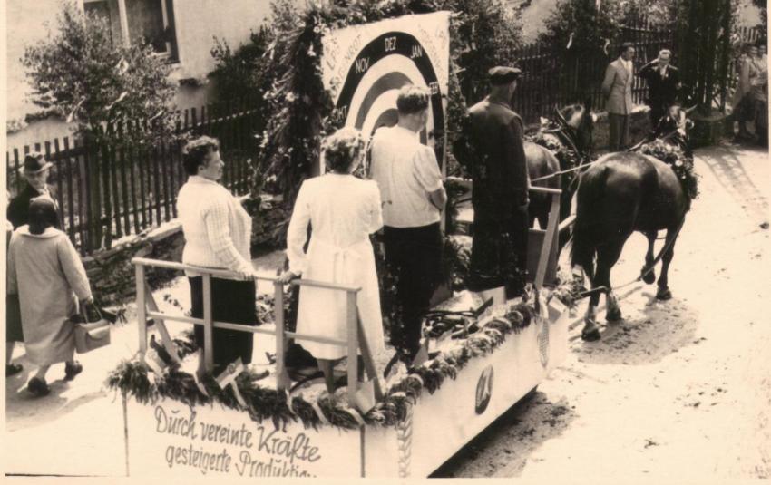 06 1961 Schul und Heimatfest 330