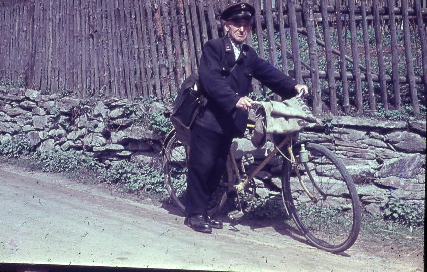 MaxUhlmannBrieftrager1963