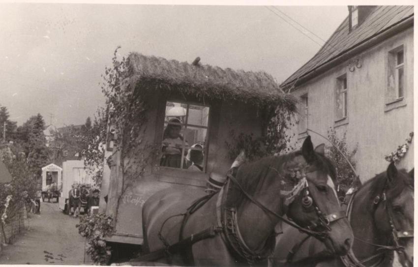 06 1961 Schul und Heimatfest 242