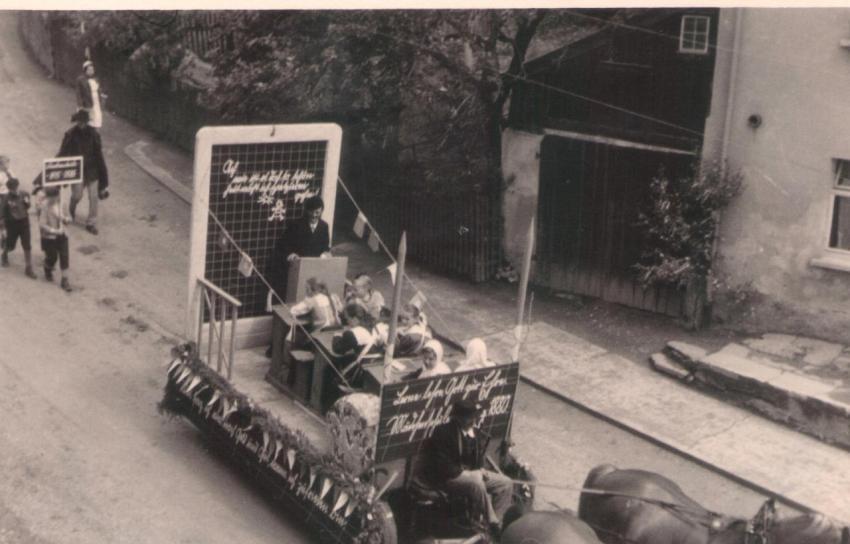06 1961 Schul und Heimatfest 044