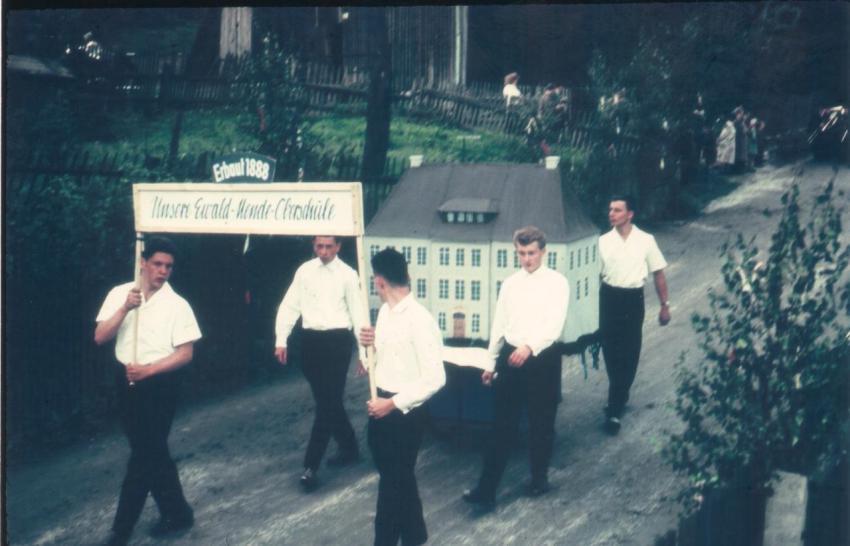 06 1961 Schul und Heimatfest 035