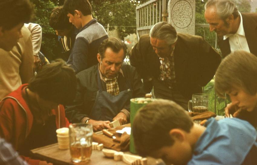 1971 Schnitzausstellung 016