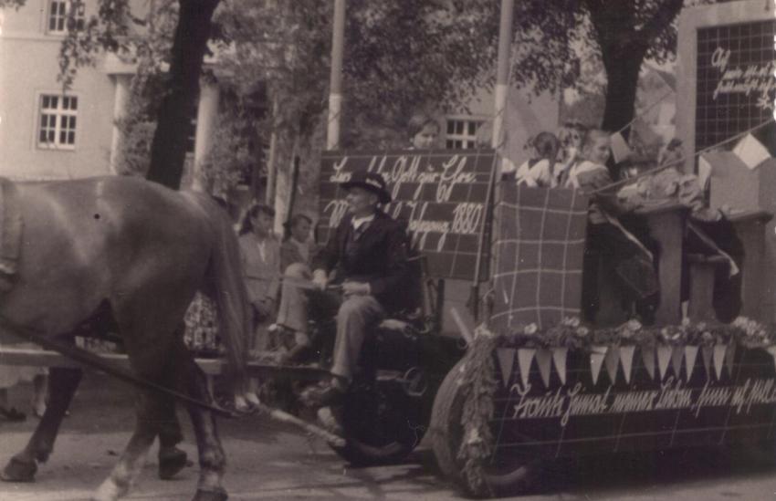 06 1961 Schul und Heimatfest 047