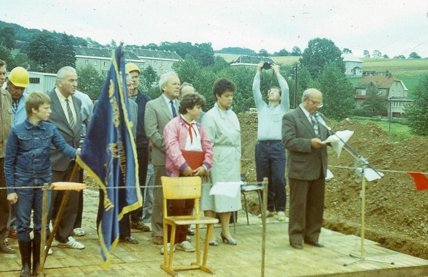 Grundsteinlegung Mittelschule 1987 04 1