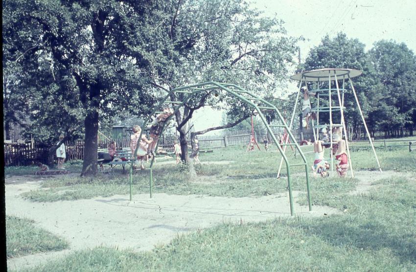 A 1969   Kindergarten Impressionen 005