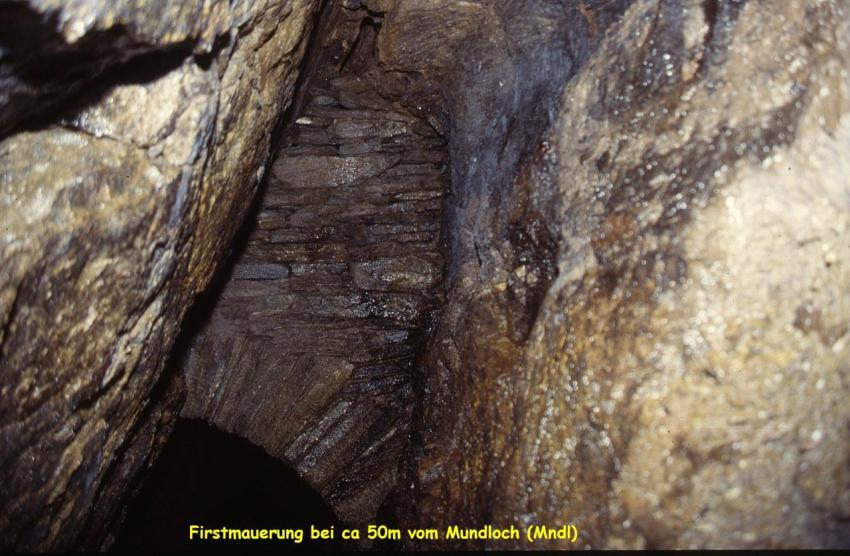 50m 001 Firstmauerung