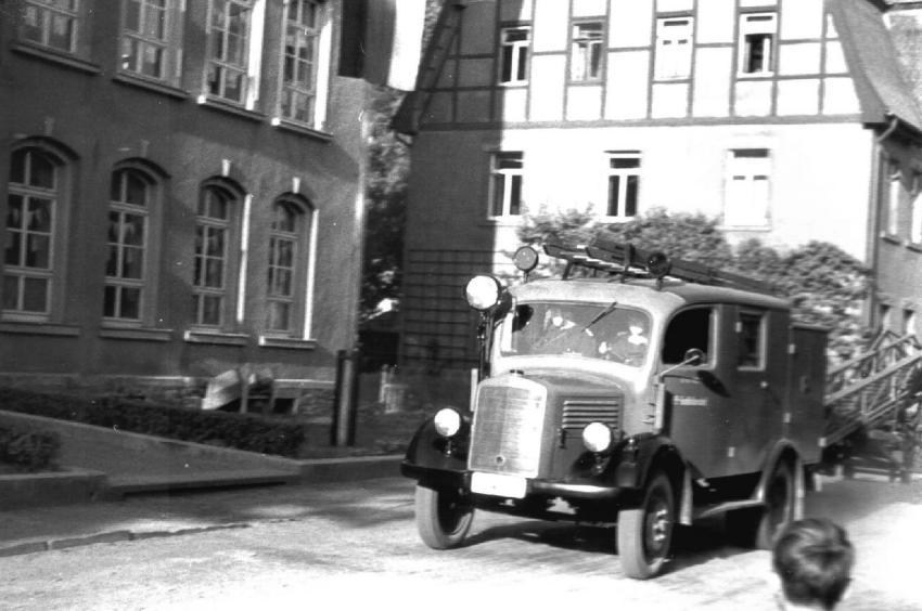 80 Jahre FFWGrossolbersdorf 1957 005