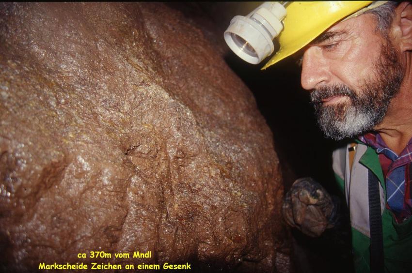 370m 001 Gesenk Kreuz