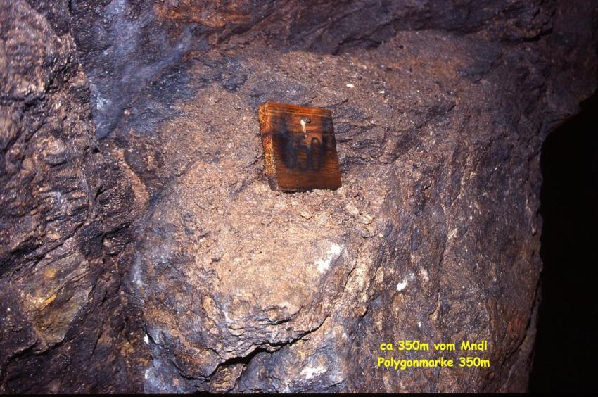 350m 002 Polygonpunkt