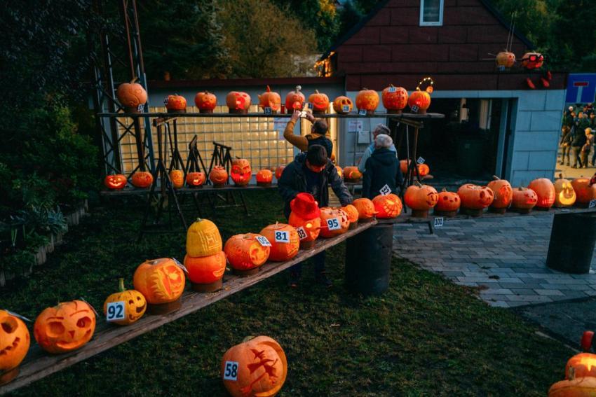 Kürbisschnitzen 14 10 2023  43