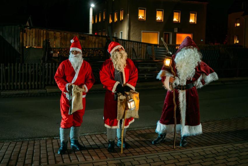 05 12 2024 Weihnachtsmaenner 05