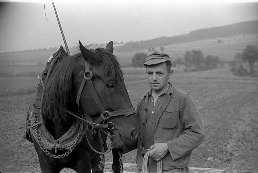 0077 Klotz Gottfried mit Pferd