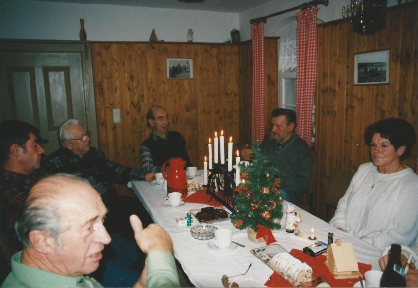 808   Dezember 1998  3