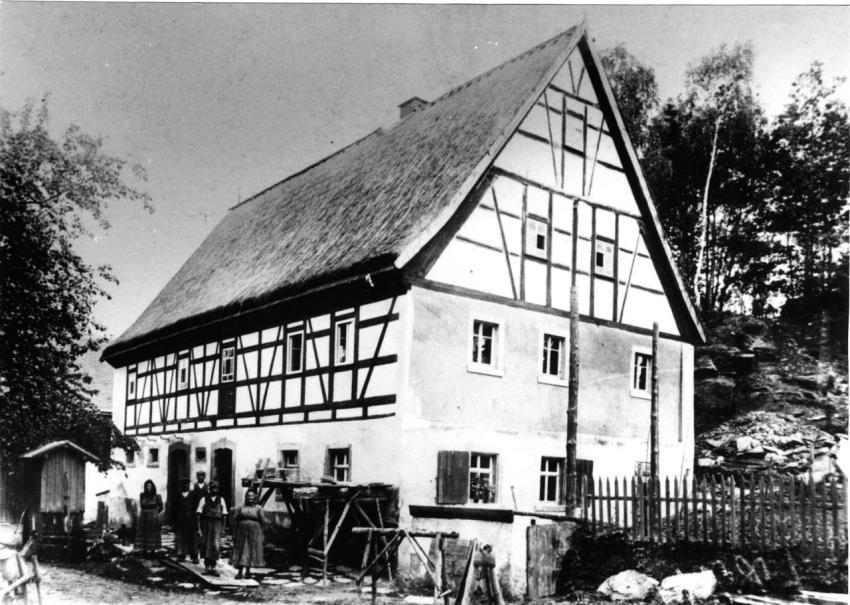 0017 Gut Fedor Walther Melzer mit Strohdach