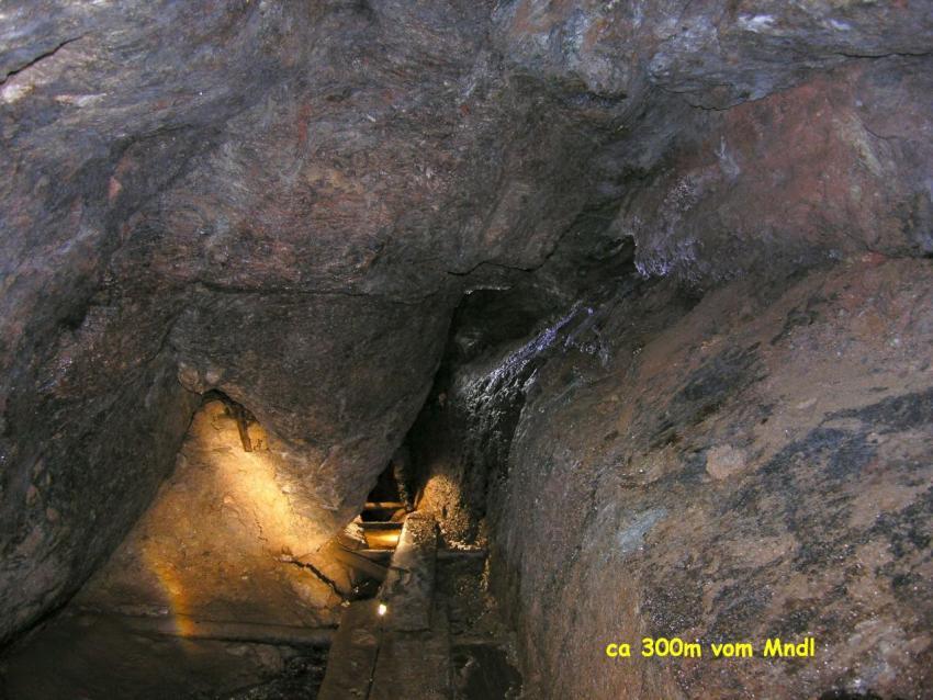 300m 002 sehr schrages Einfallen des Ganges