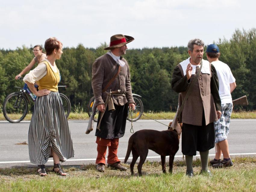 Aufstellung Festumzug 004 2011 Generationstreffen Heimatfest