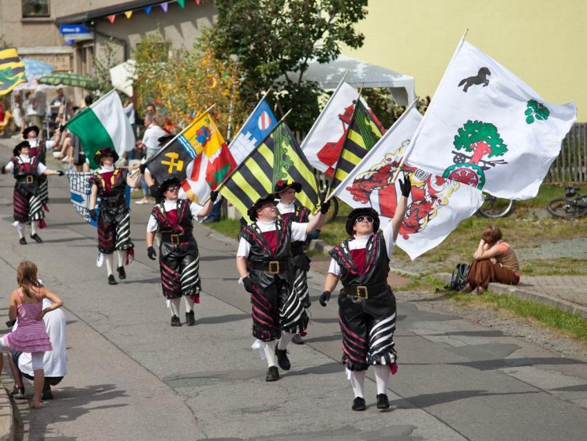 Festumzug 018 2011 Generationstreffen Heimatfest
