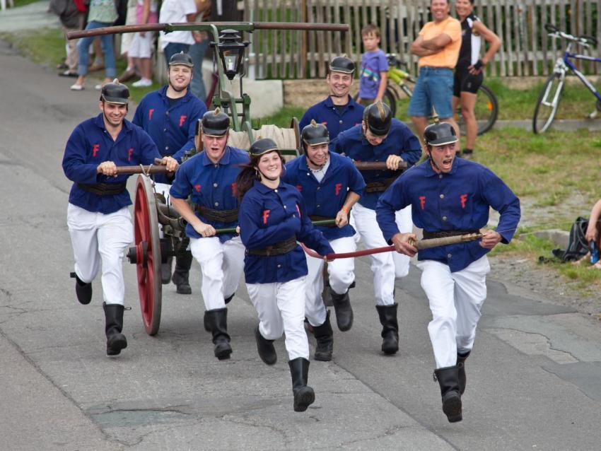 Festumzug 158 2011 Generationstreffen Heimatfest