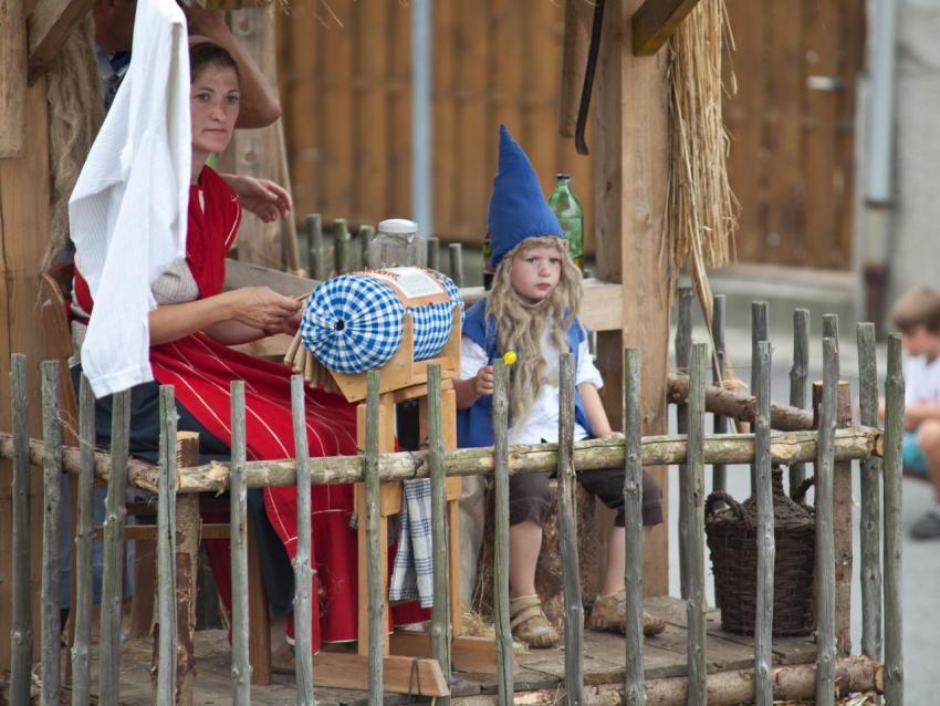 Festumzug 220 2011 Generationstreffen Heimatfest