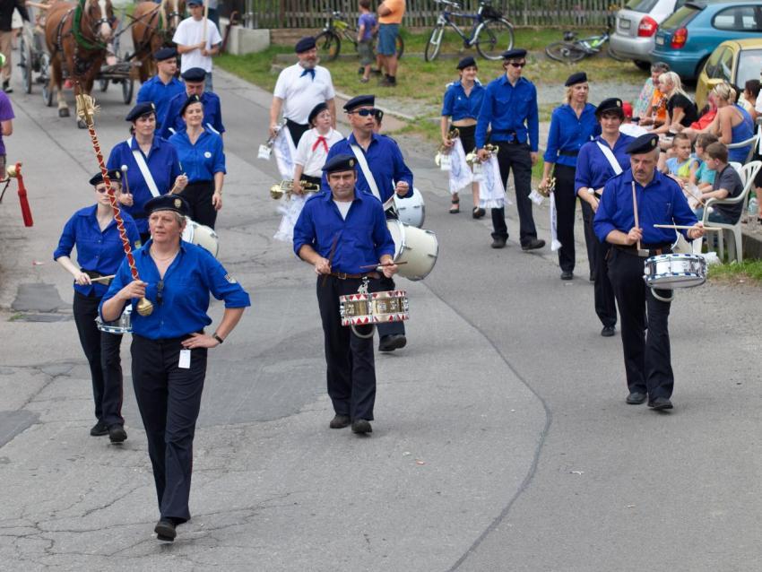 Festumzug 224 2011 Generationstreffen Heimatfest