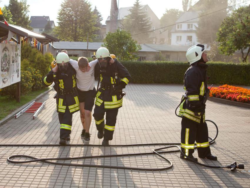 2011 Heimatfest Schauübung Feuerwehr 040