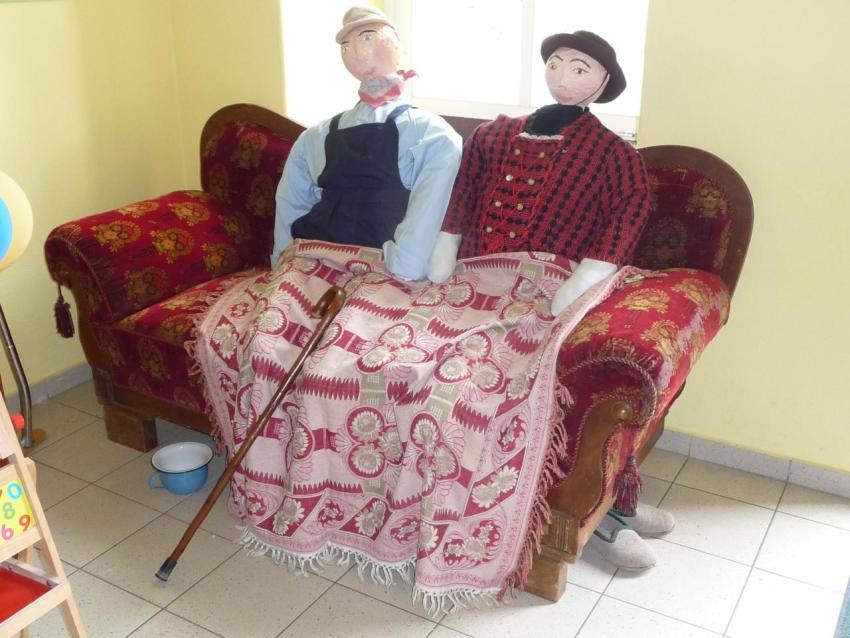 258 (von Seidel Th , Andermann V  u ) Grundschule Schulstr  8 Heimatfest 2011 648