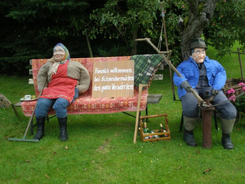 349 (von Klein Andrea) Schneidermerten Grünauer Str  17 Heimatfest 2011 800