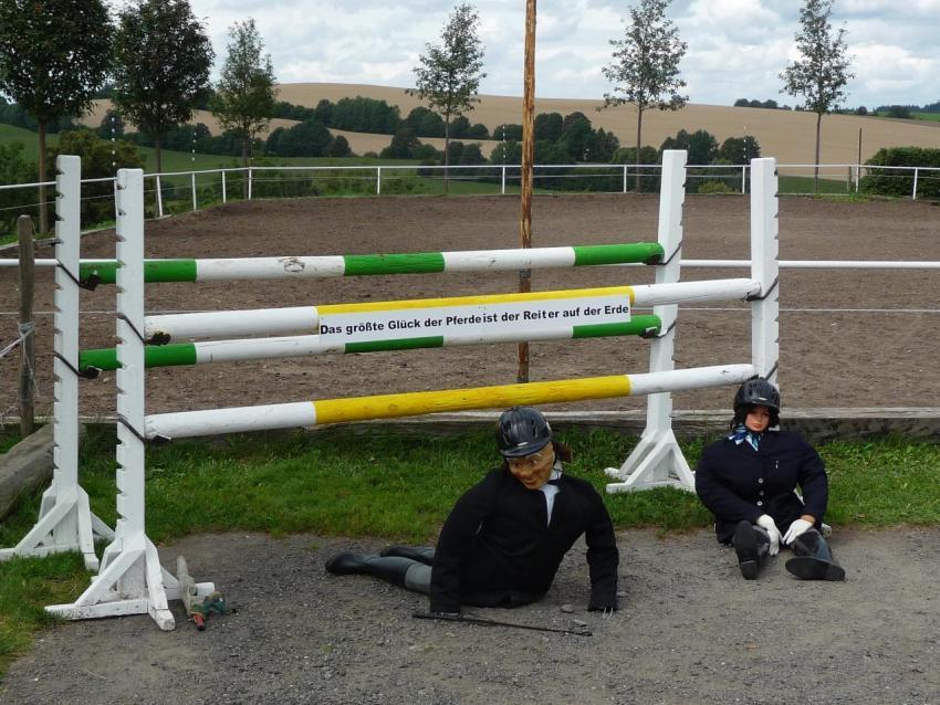 395 (von Groß Wolfgang) Grünauer Str  57 Heimatfest 2011 890