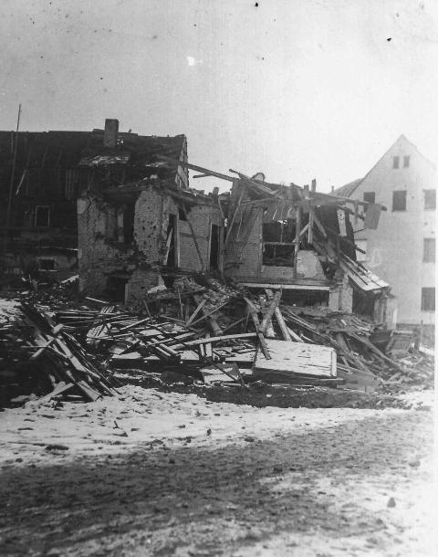 Butter Schmied gegenuberHarzer