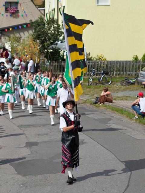 Festumzug 019 2011 Generationstreffen Heimatfest
