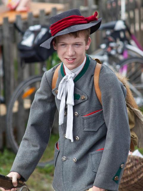 Festumzug 073 2011 Generationstreffen Heimatfest