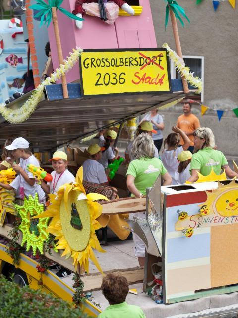 Festumzug 290 2011 Generationstreffen Heimatfest