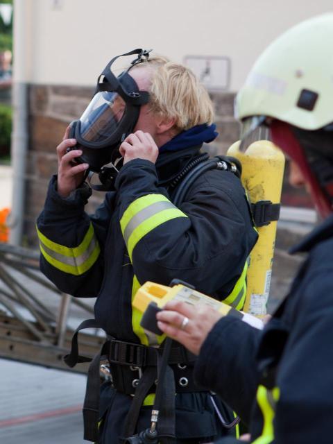 2011 Heimatfest Schauübung Feuerwehr 022