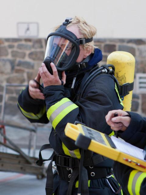 2011 Heimatfest Schauübung Feuerwehr 023