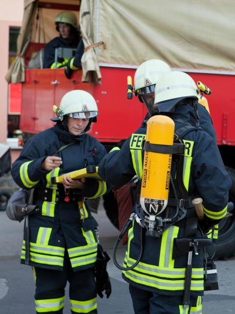 2011 Heimatfest Schauübung Feuerwehr 015