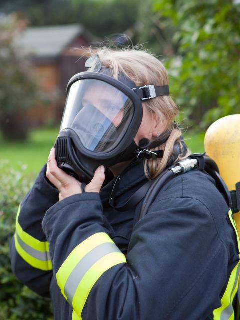 2011 Heimatfest Schauübung Feuerwehr 063