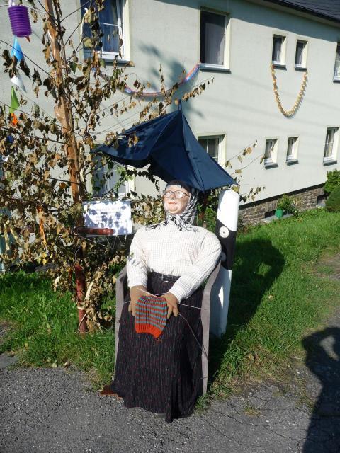 221 (von    ) Gemeindehaus Scharfst  Str  59 Heimatfest 2011 584