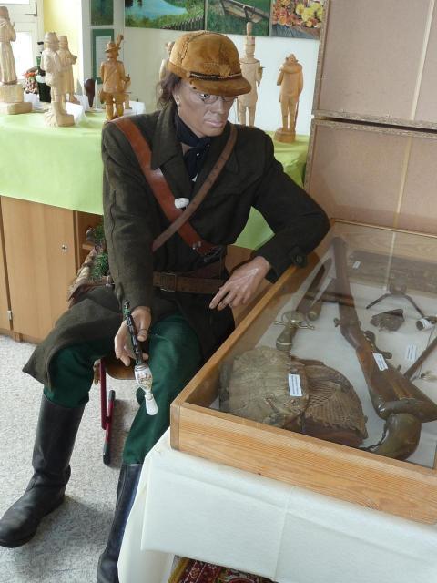 265 (vom Grenadierverein Wolkst ) Grundschule Heimatfest 2011 656