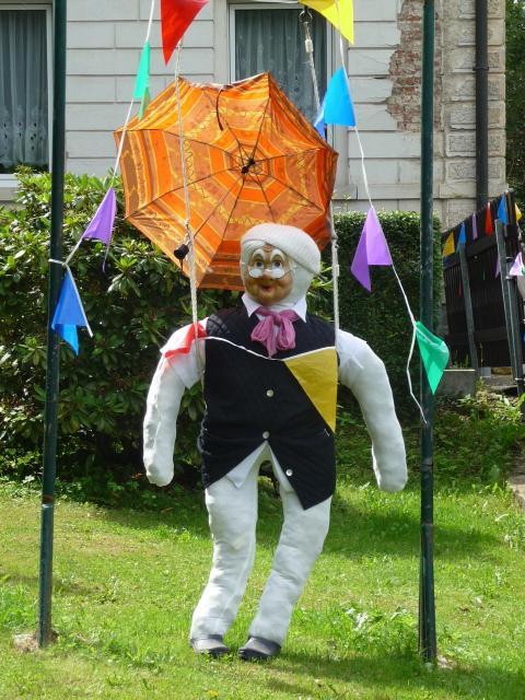 384 (bei Arnold Walter) Grünauer Str  73 Heimatfest 2011 866