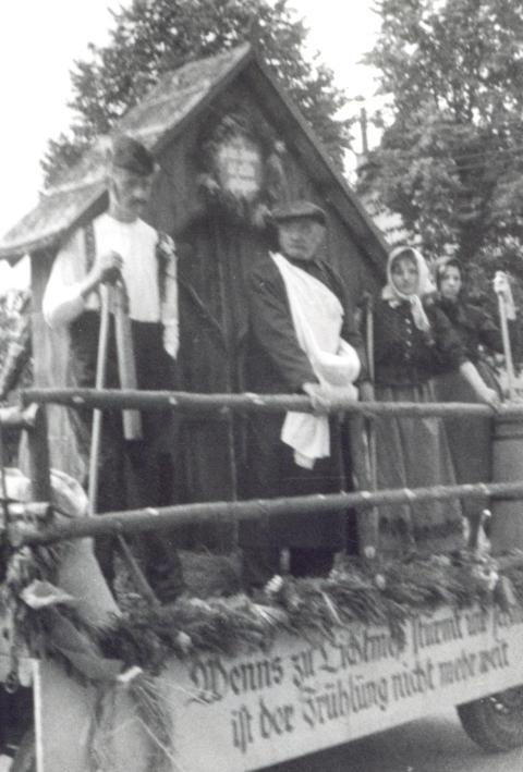 06 1961 Schul und Heimatfest 325