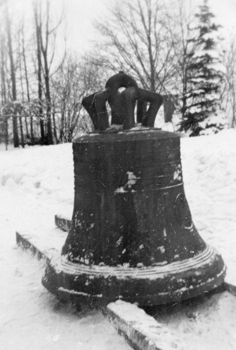 Ruckkehr der Kirchenglocken 01 1949