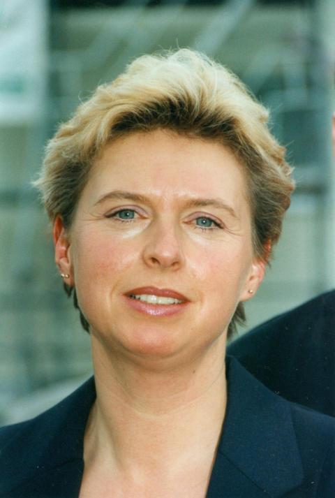 692 Simone Claus geb  Groschop 05 99