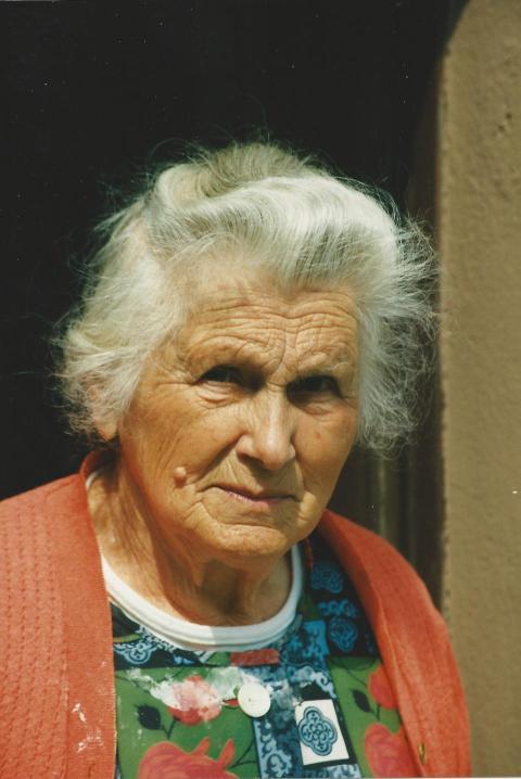 135   Hertha Mann geb  Weber 1995