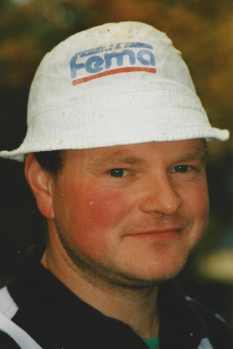 750   Thomas Gerlach 1998