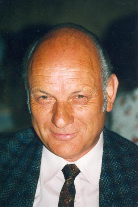 473 Wolfgang Heinze 05 95