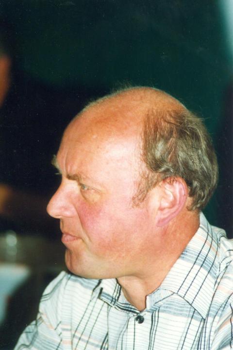 736 Jurgen Buschbeck 10 95