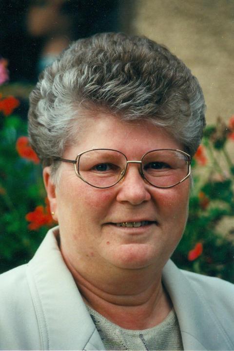 272 Christine Reichel geb  Frohner 10 96