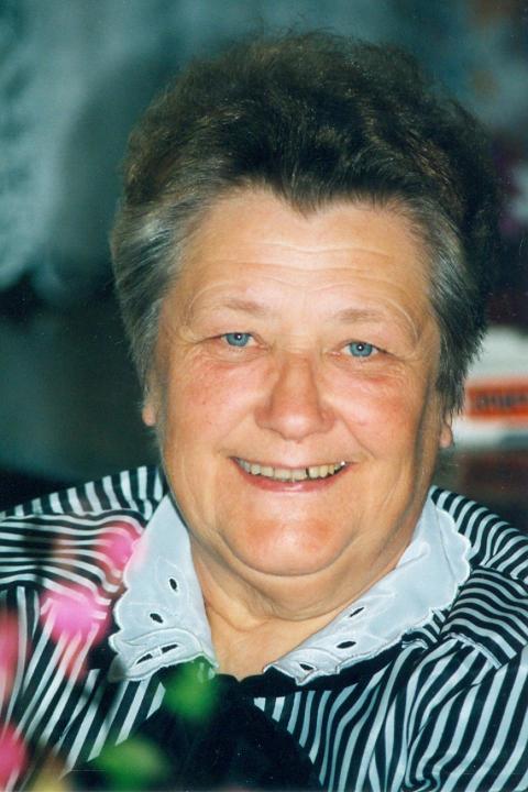 343 Elfriede Hartmann geb  Arnold 05 95